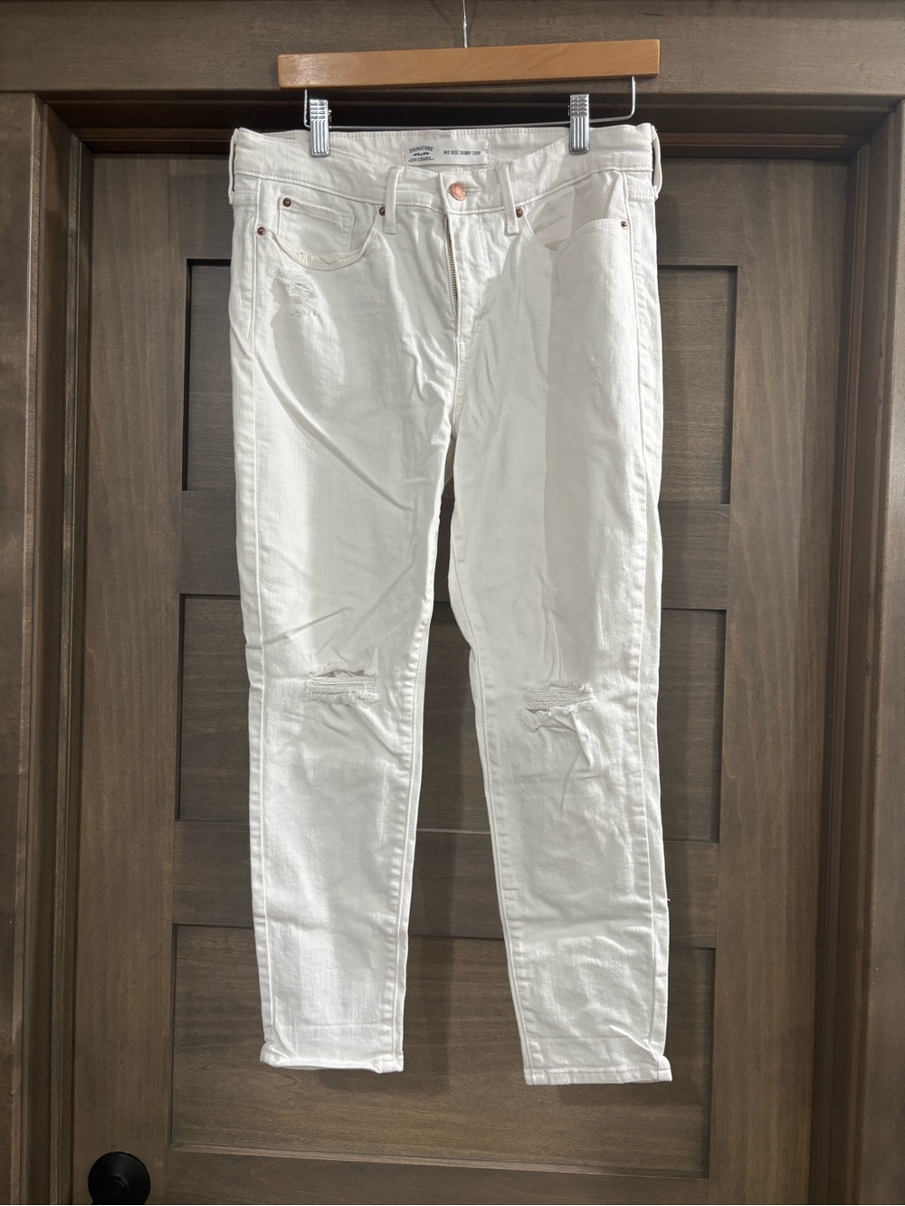 Signature by Levi Strauss Women’s White Slim Jeans with Knee Distress
